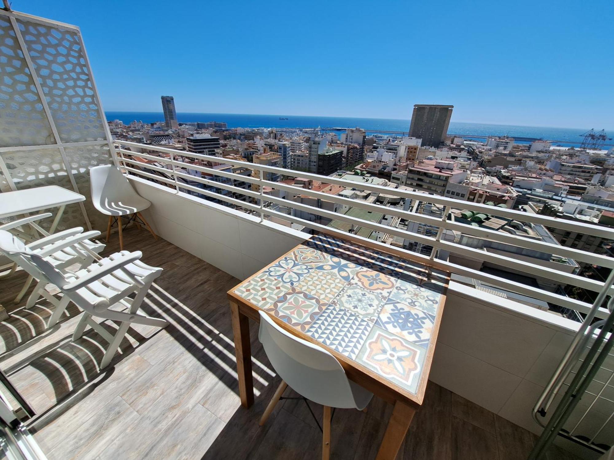 Mirador Apartment อาลิกันเต ภายนอก รูปภาพ
